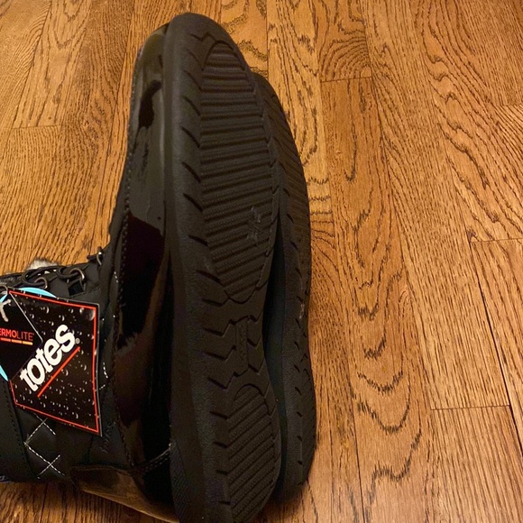 🌻2 for $39 🏷️Totes ThermoLite Boots Cozy Insulated Waterproof Boots • Size 9.5 - Picture 9 of 10